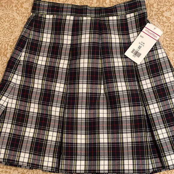 Plaid School Uniform Pleated Skirt New with Elastic Waist - Picture 1 of 10